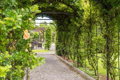 antico casale appartamenti vacanza sarzana